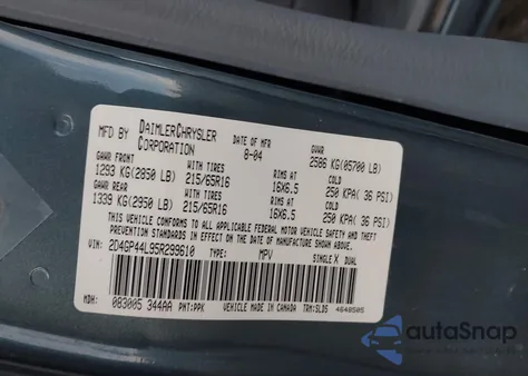 2005 Dodge Grand Caravan Sxt z USA, uszkodzony, nr VIN 2D4GP44L95R299610